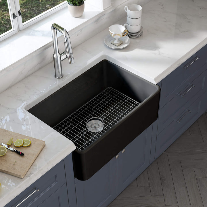Nova 30" Single Bowl Fireclay Farmhouse Kitchen Sink in Matte Black