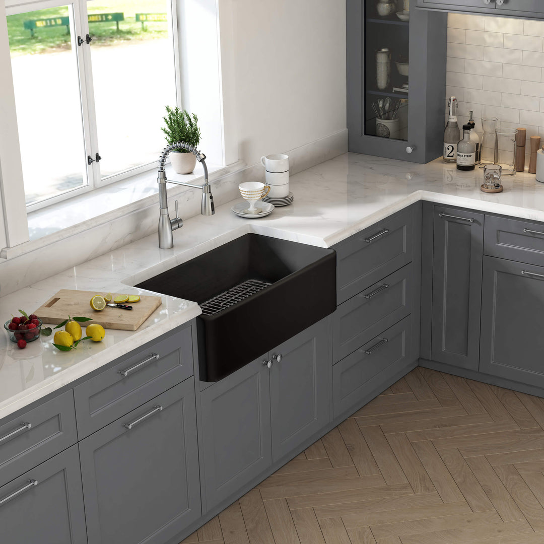 Nova 33" Single Bowl Fireclay Farmhouse Kitchen Sink in Matte Black