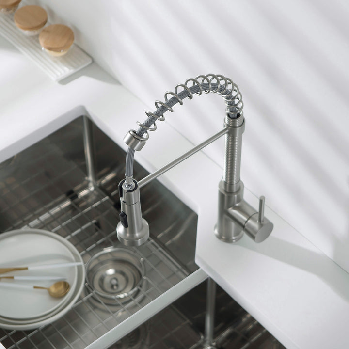 Genova Commercial-Style Single-Handle Pull-Down Kitchen Faucet