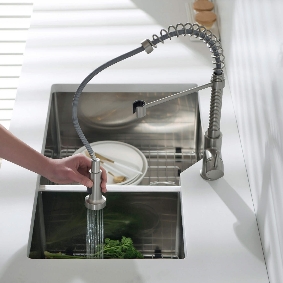 Genova Commercial-Style Single-Handle Pull-Down Kitchen Faucet
