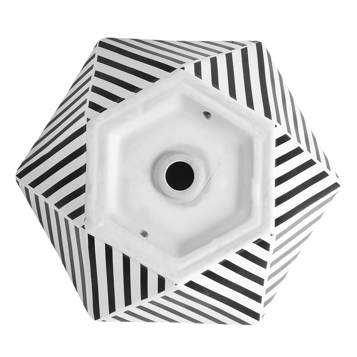 Hexagon | 19 x 17 | 26 x 17