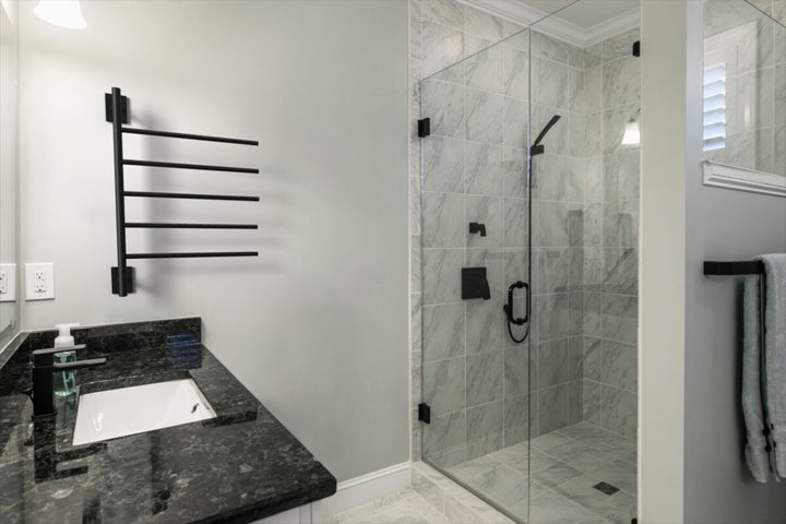 Amba Swivel Bar SB5