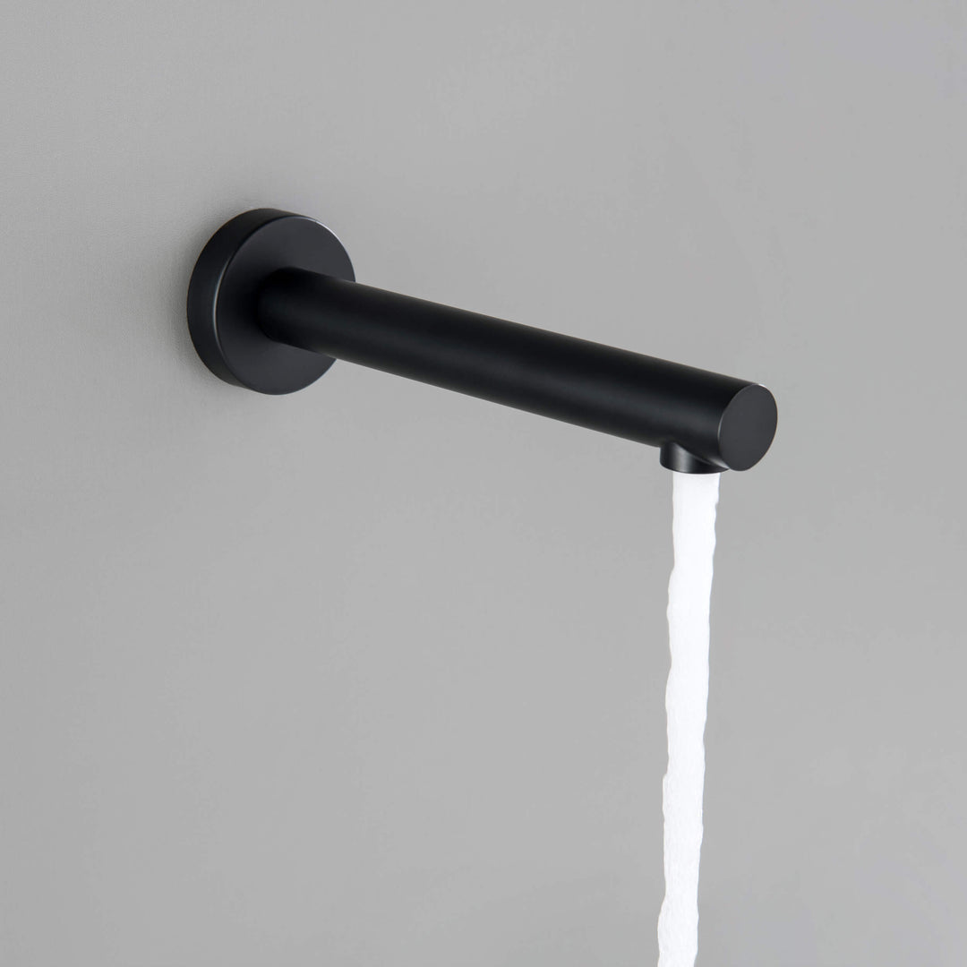 Halo Metal Tub Spout