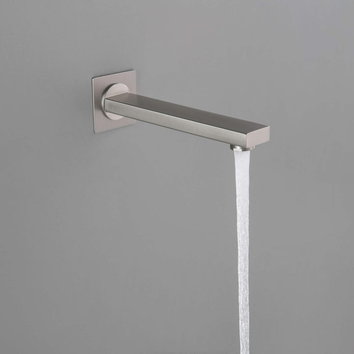 Quadra Metal Tub Spout