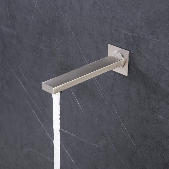 Quadra Metal Tub Spout