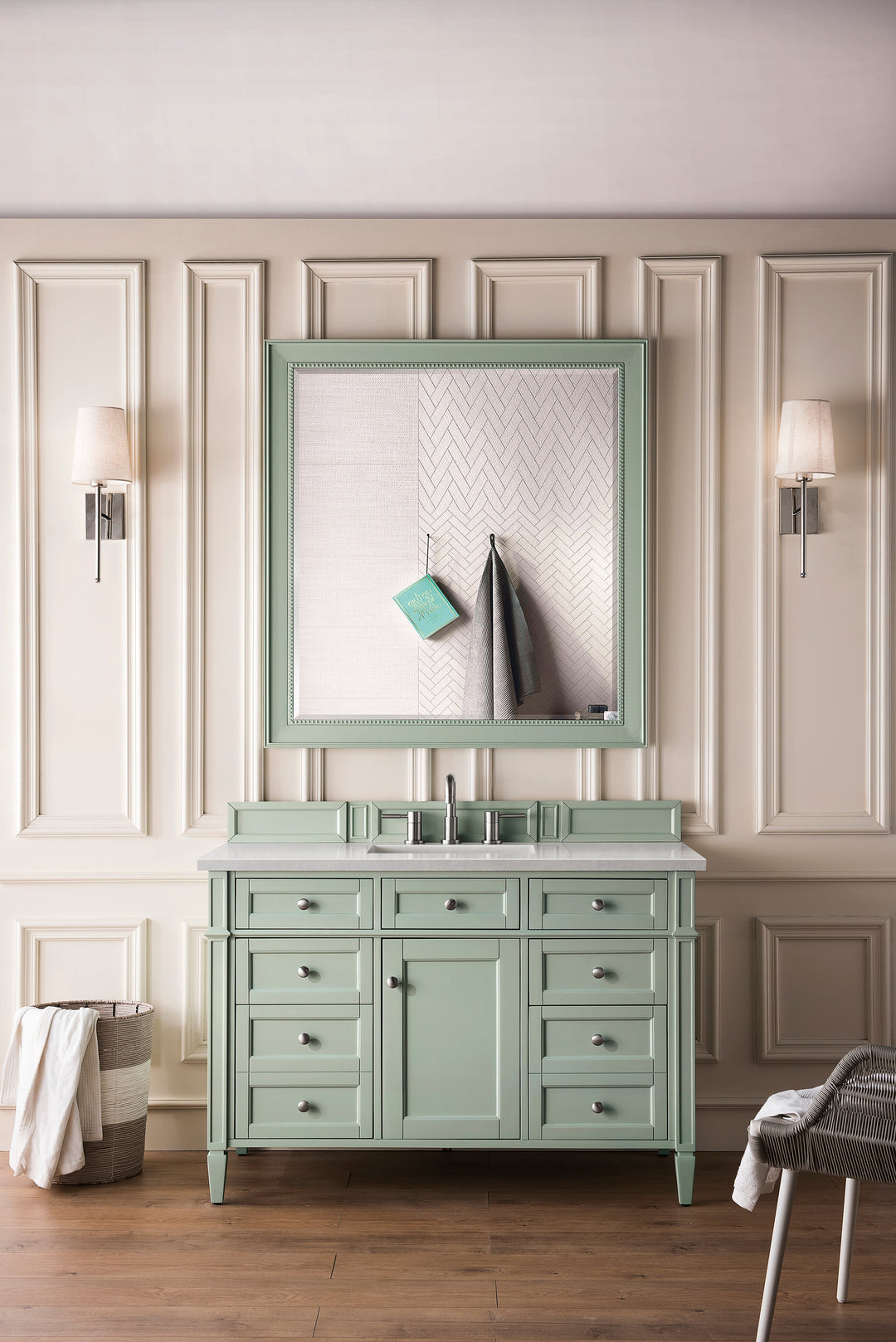 VAR|44" x 40"|Sage Green|