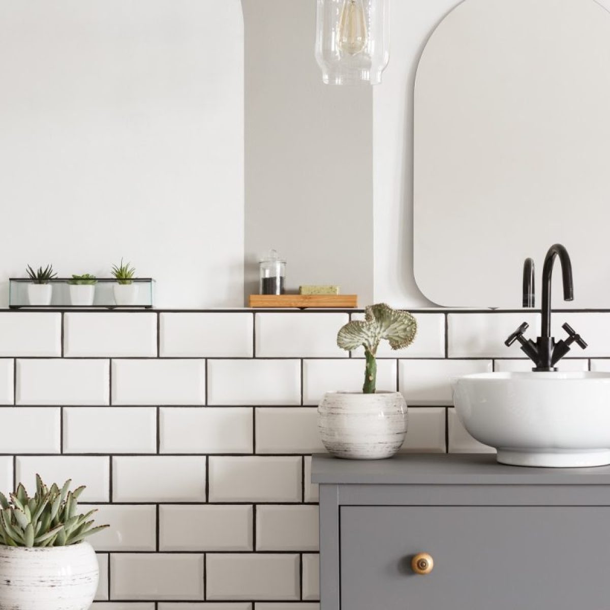 How Tile Mosaics Can Transform Your Bathroom